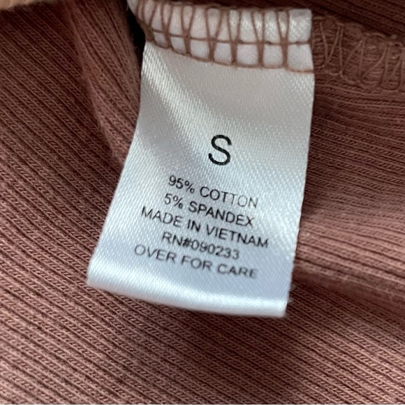 pacsun 2 toned v neck tee - Picture 3 of 4